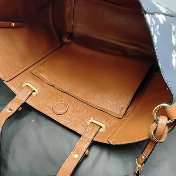 Bass- Navy blue& white floral bag - Picture 4 of 4